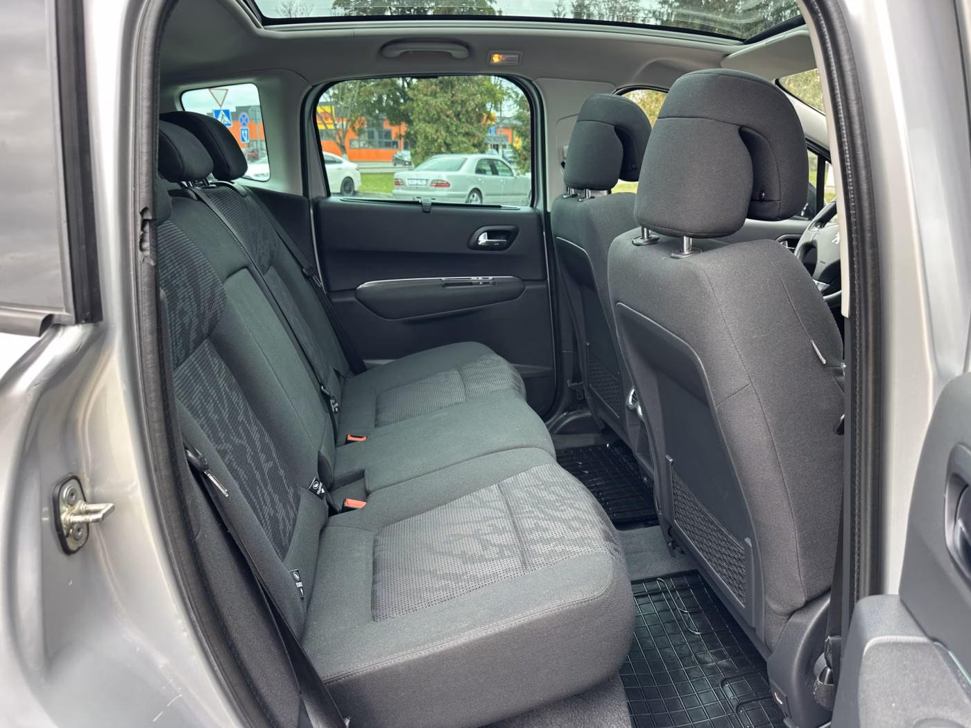 Peugeot 3008 фото 14