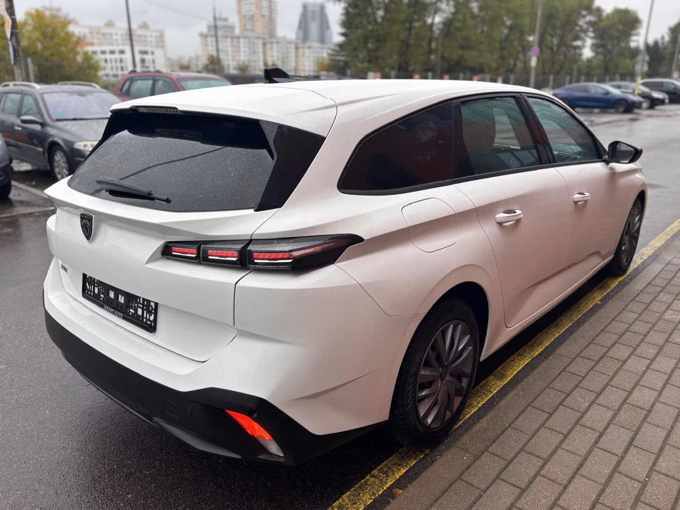 Peugeot 308 фото 6