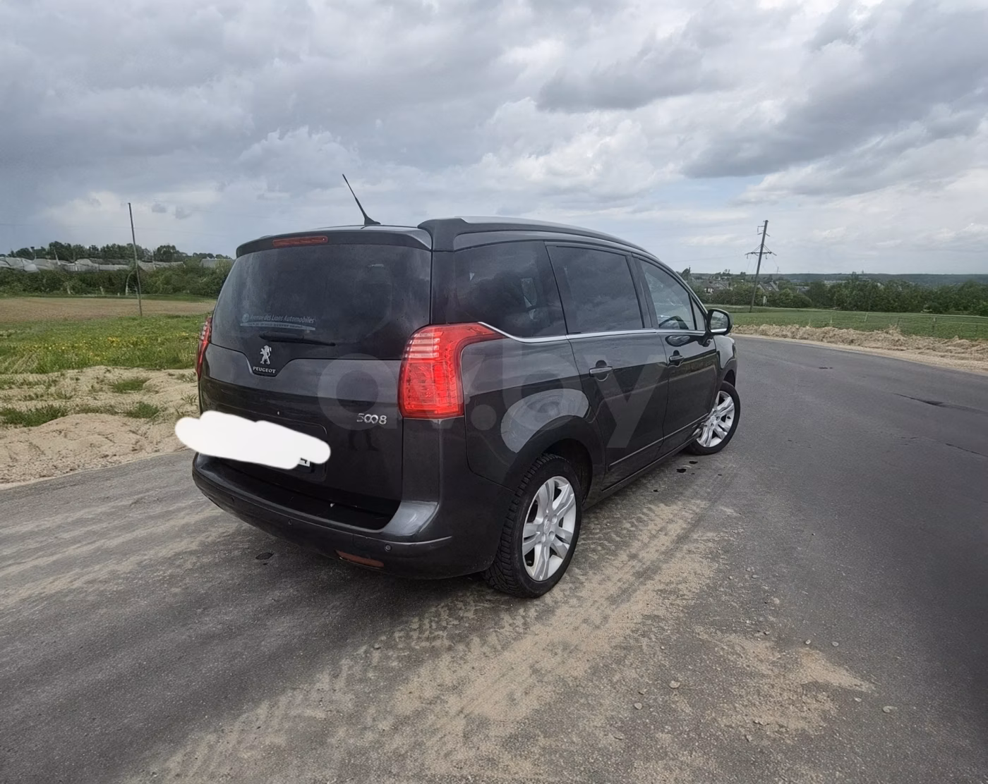 Peugeot 5008 фото 11