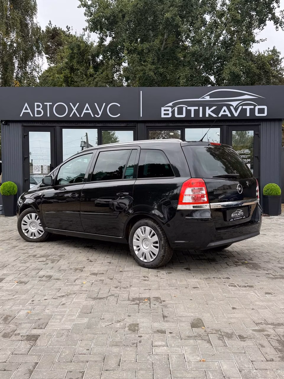 Opel Zafira фото 5