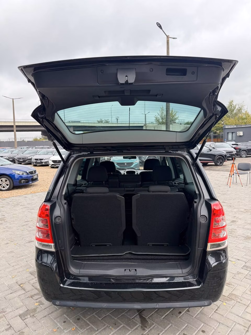 Opel Zafira фото 15