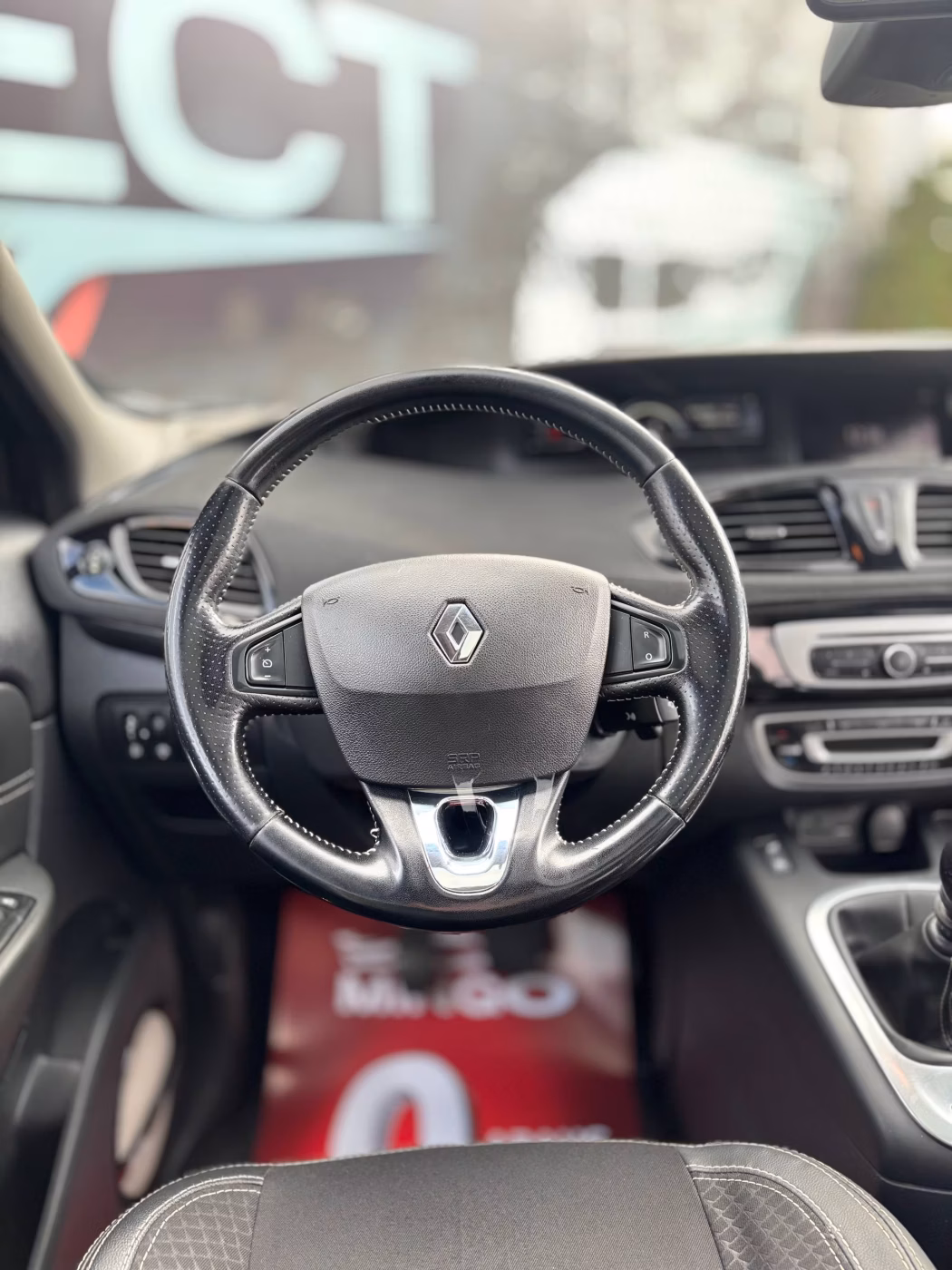 Renault Grand Scenic фото 14