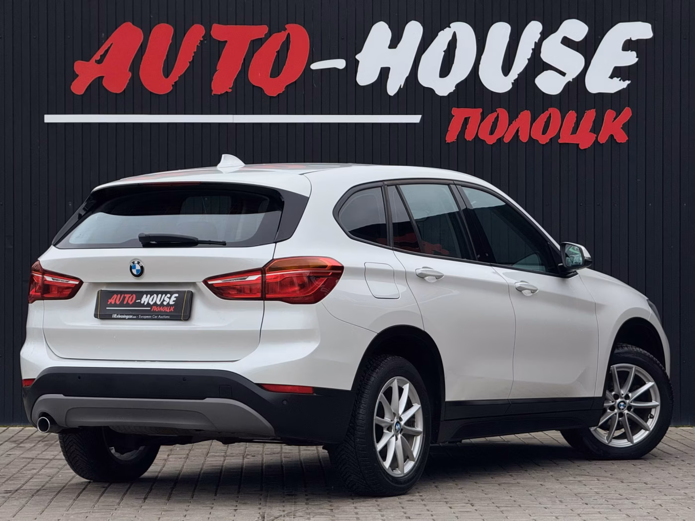 BMW X1 фото 6