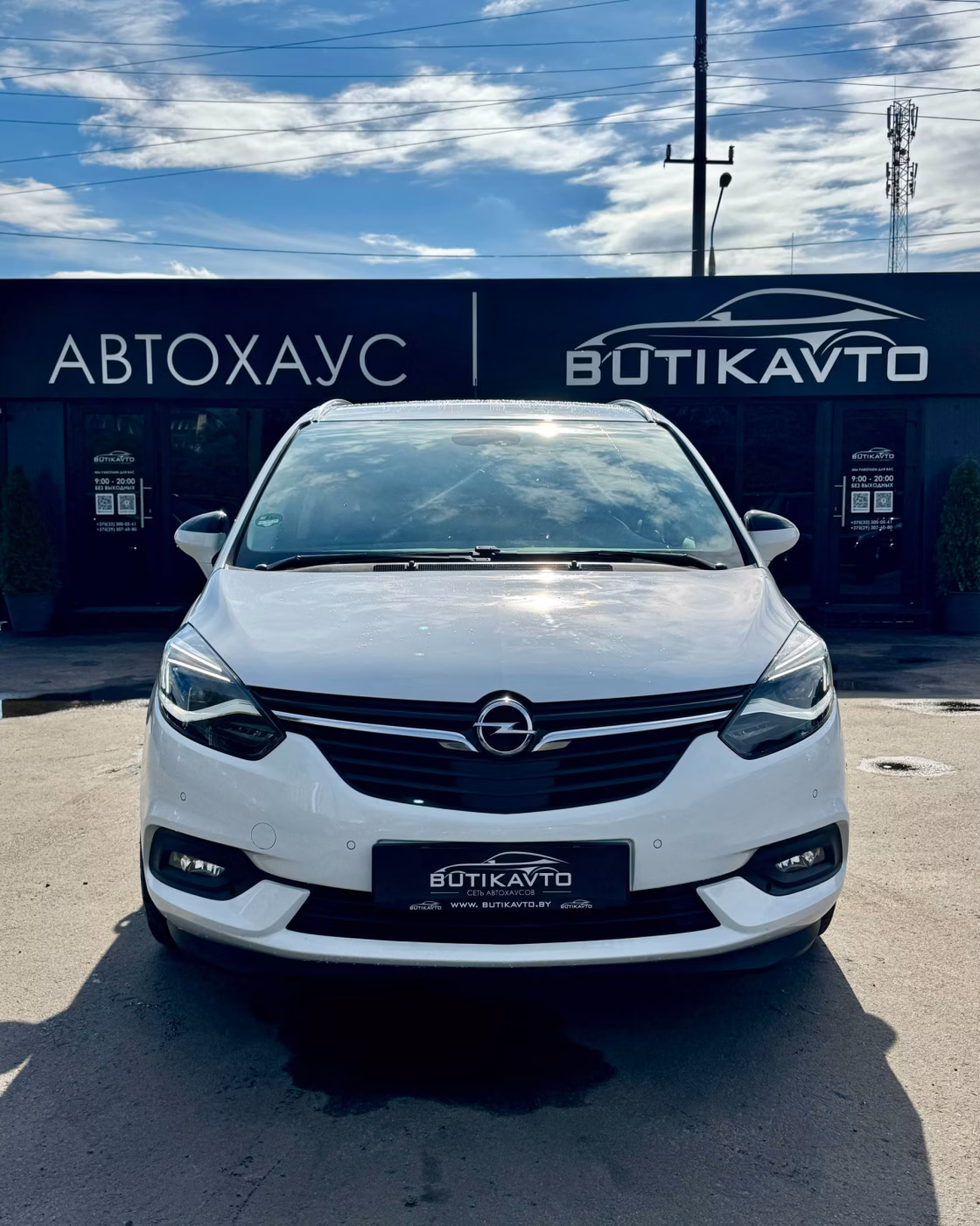Opel Zafira фото 2