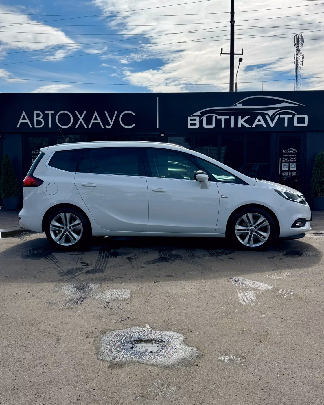 Opel Zafira фото 8