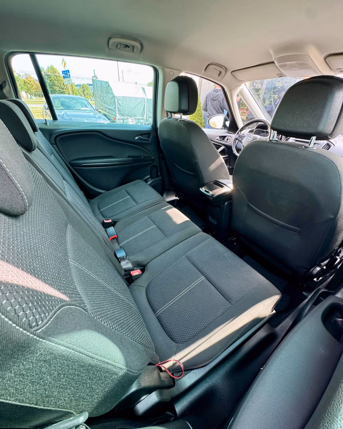 Opel Zafira фото 13