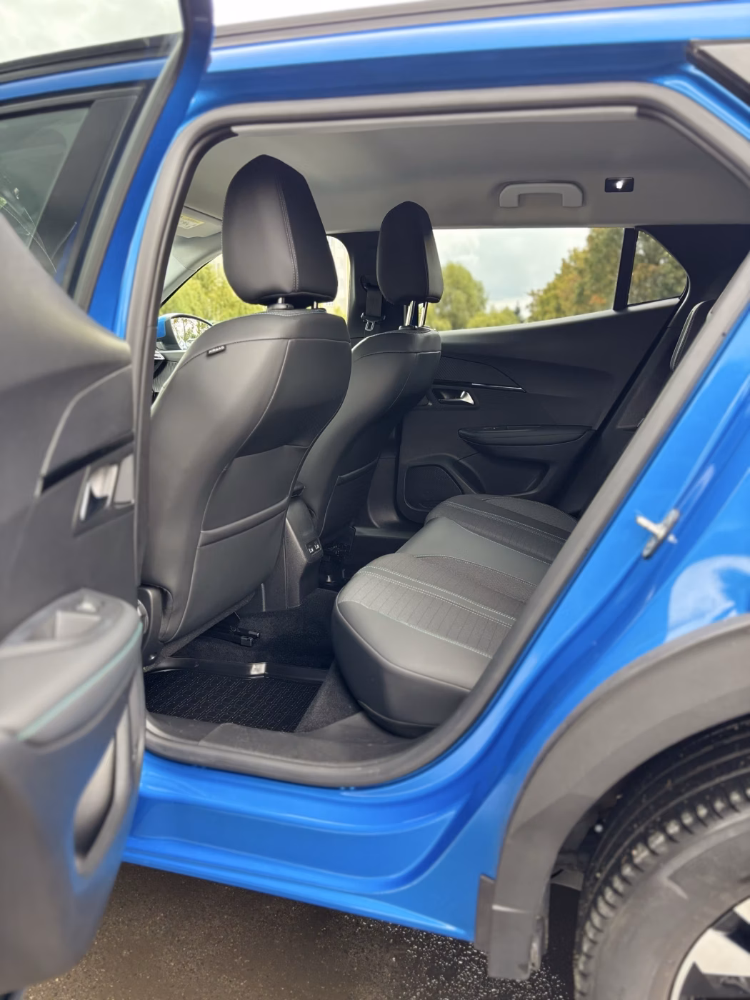 Peugeot 2008 фото 9