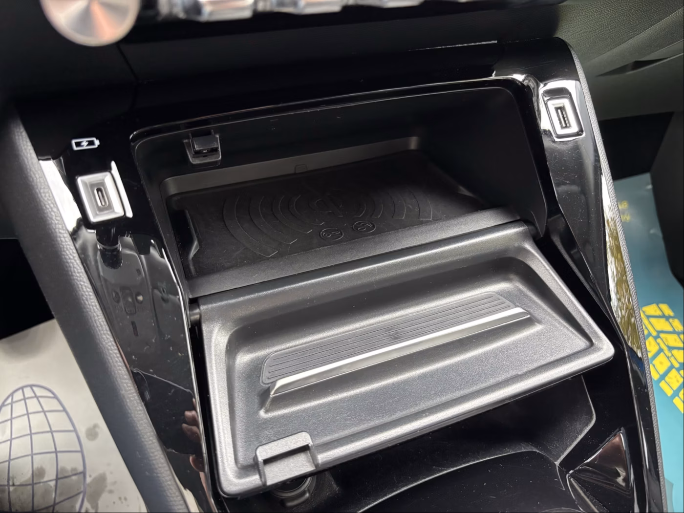 Peugeot 2008 фото 17