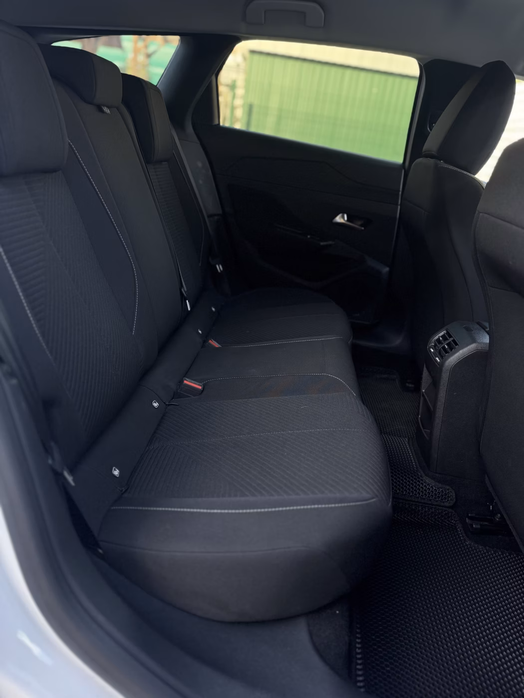 Peugeot 308 фото 17