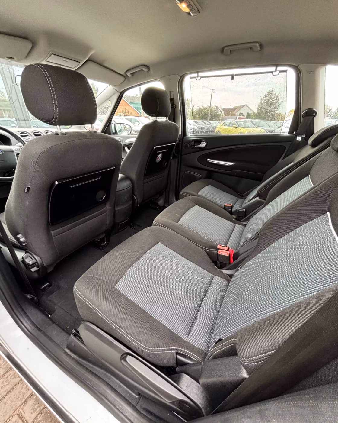 Ford S-MAX фото 9