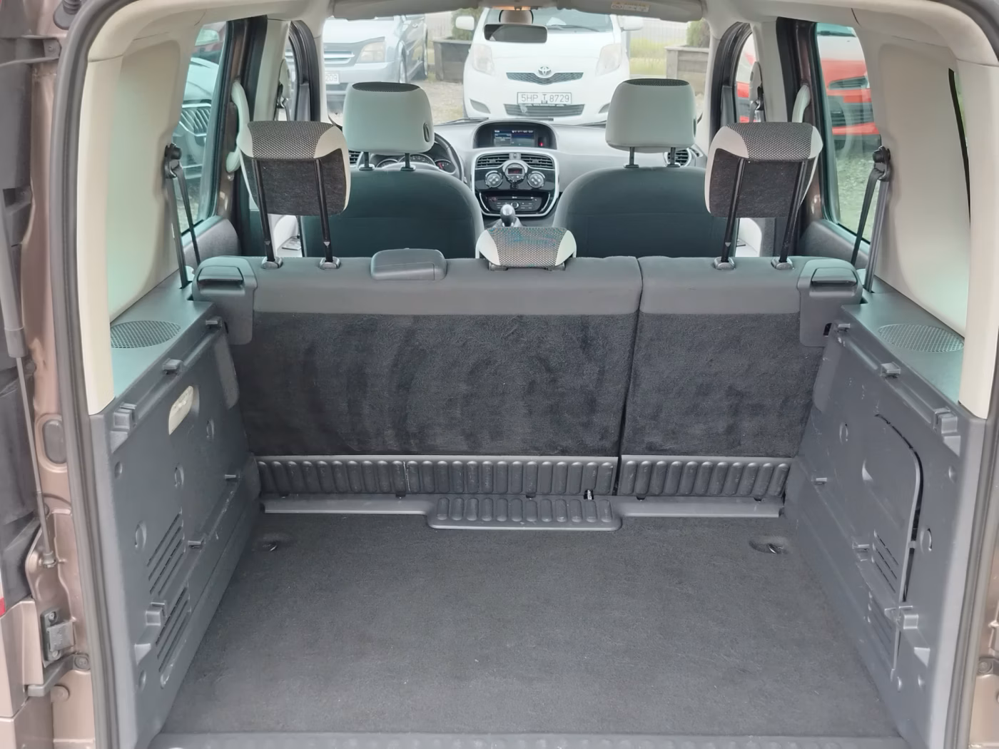 Renault Kangoo фото 9