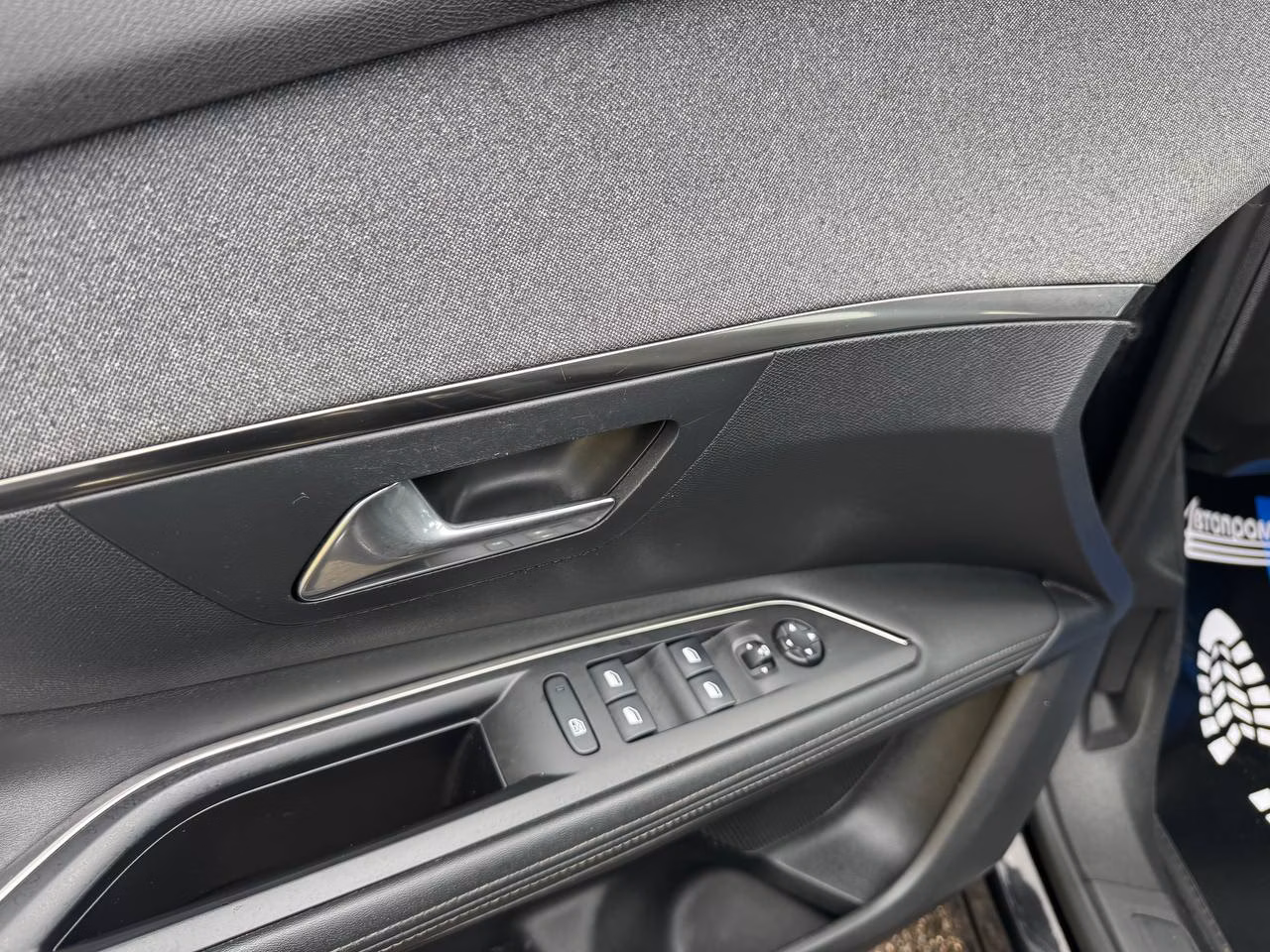 Peugeot 3008 фото 13