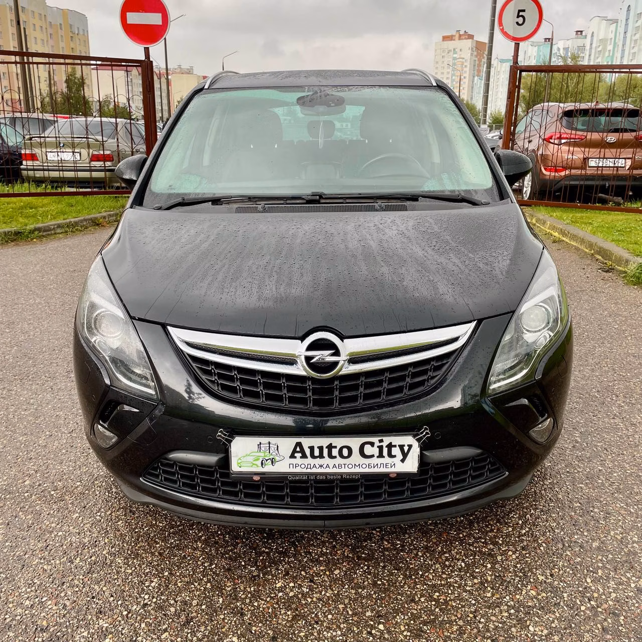 Opel Zafira фото 2