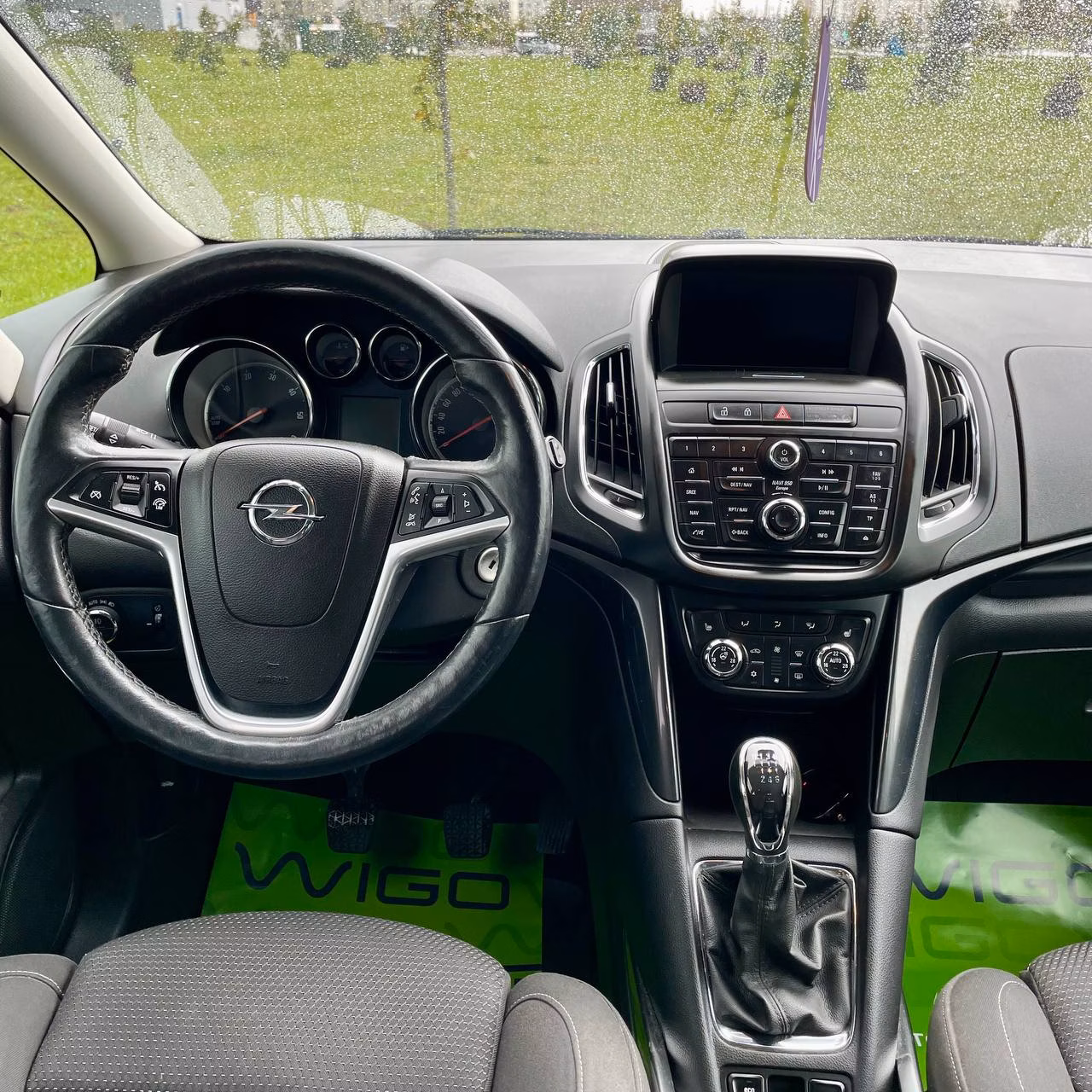 Opel Zafira фото 11