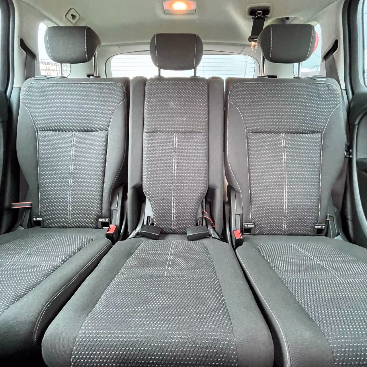 Opel Zafira фото 16