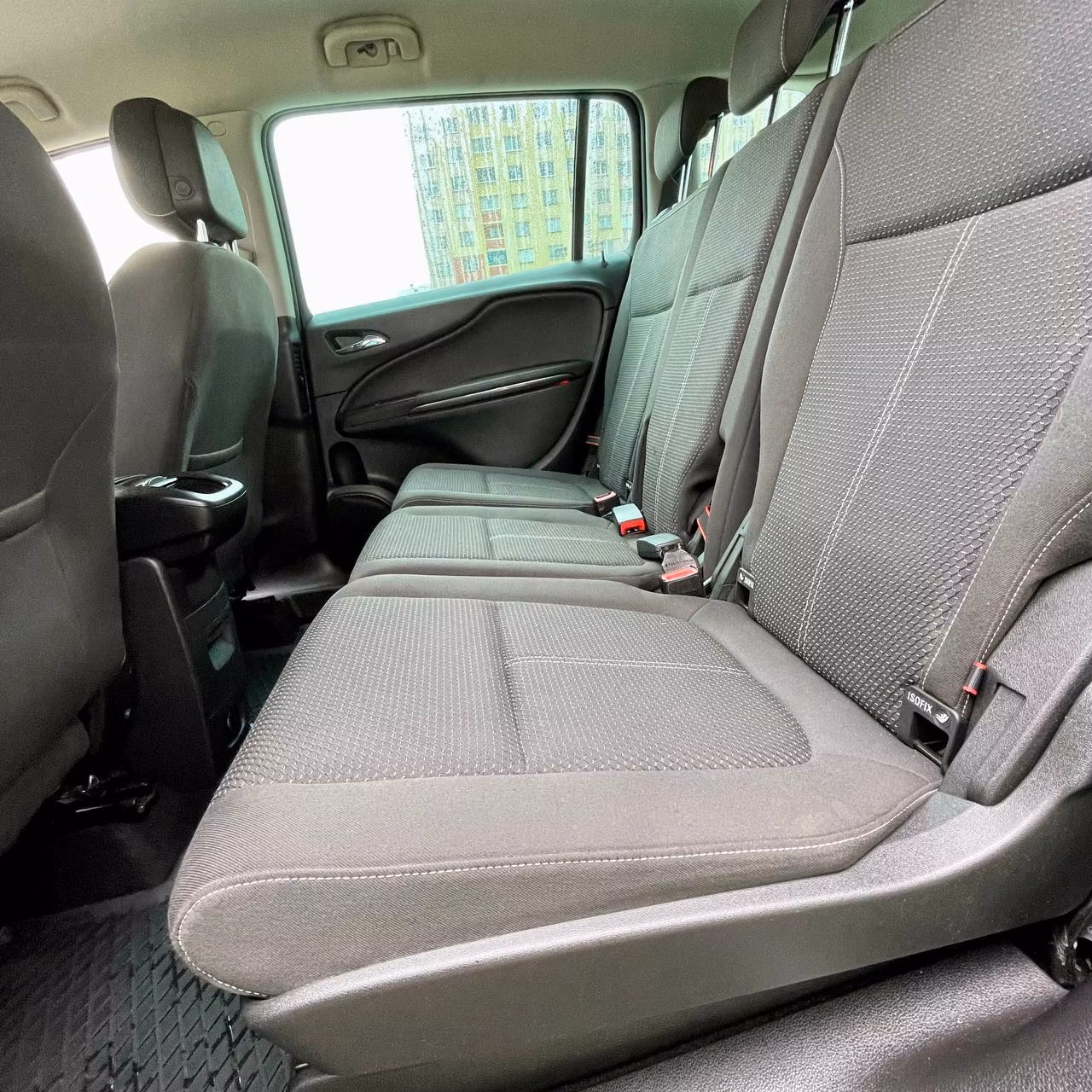 Opel Zafira фото 17
