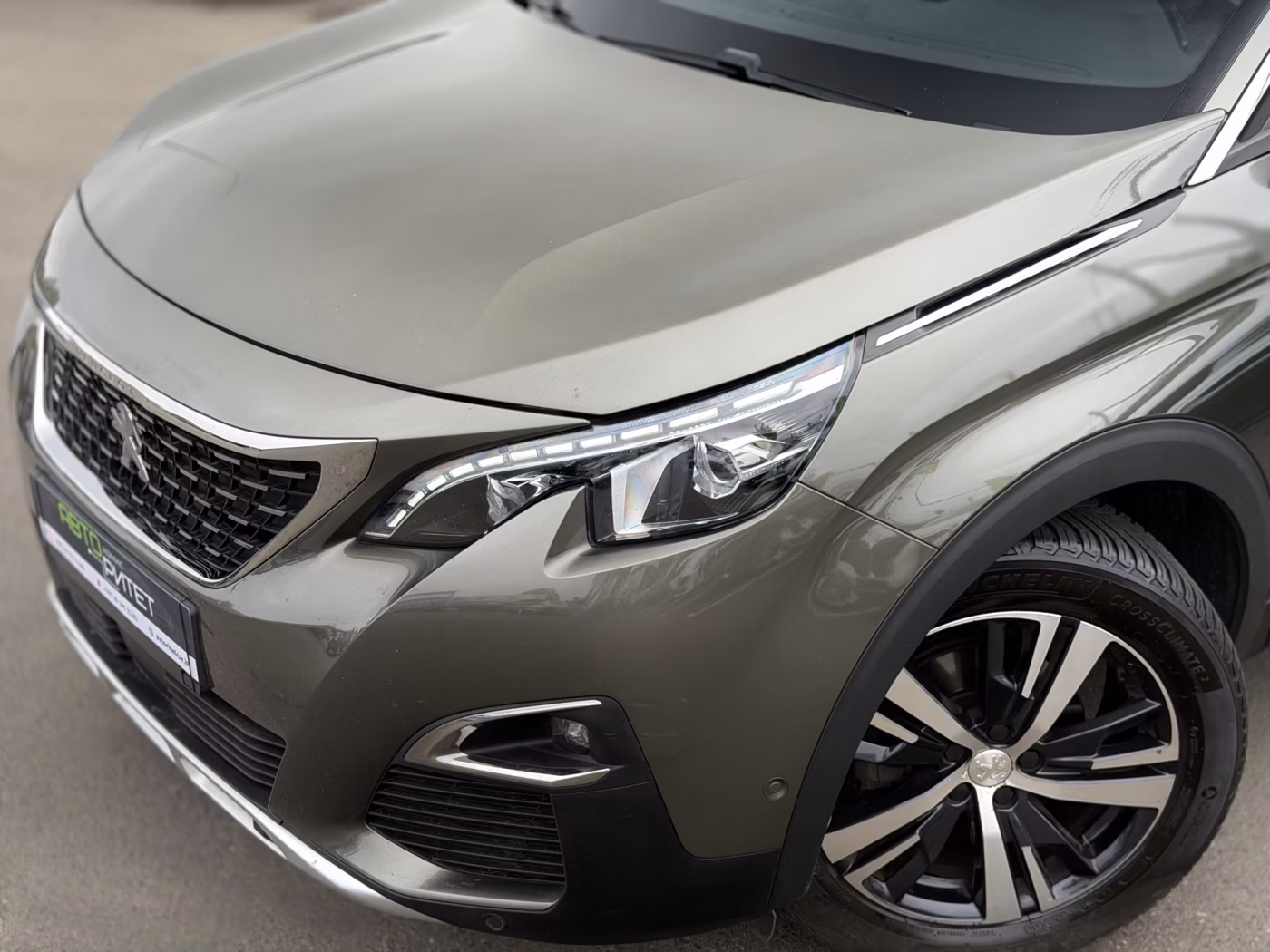 Peugeot 5008 фото 3