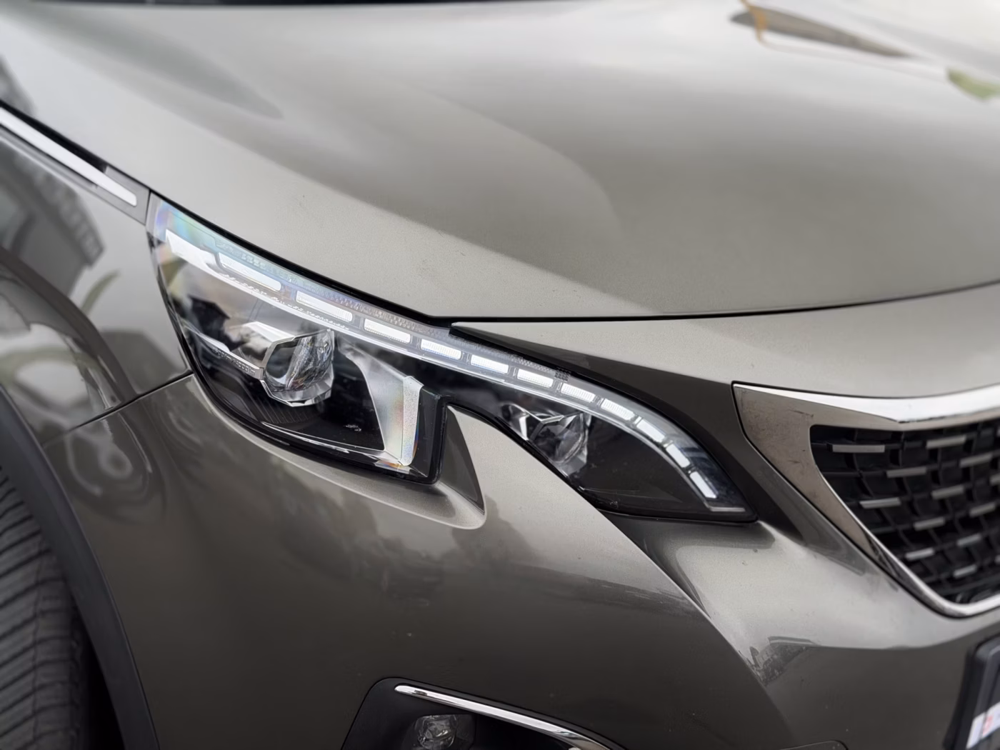Peugeot 5008 фото 11