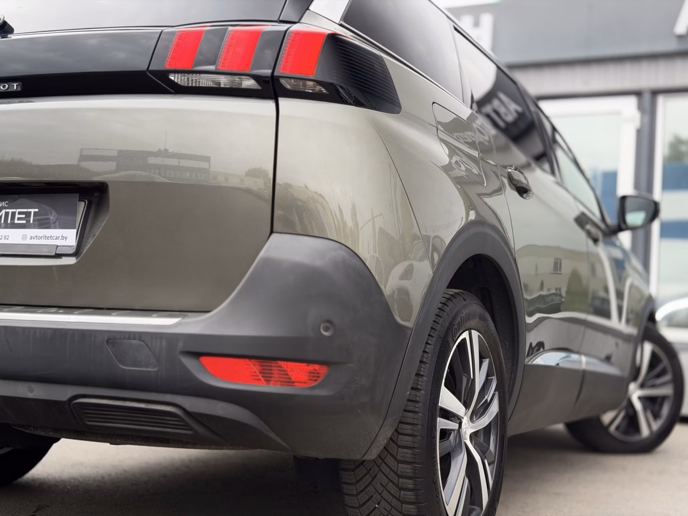 Peugeot 5008 фото 12