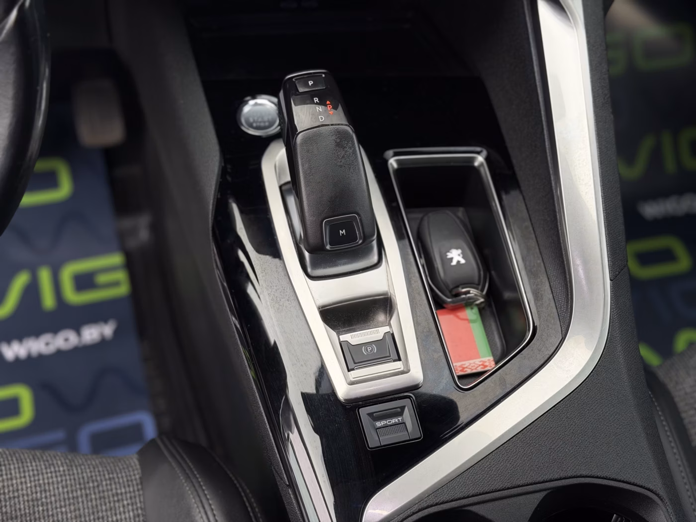 Peugeot 5008 фото 20