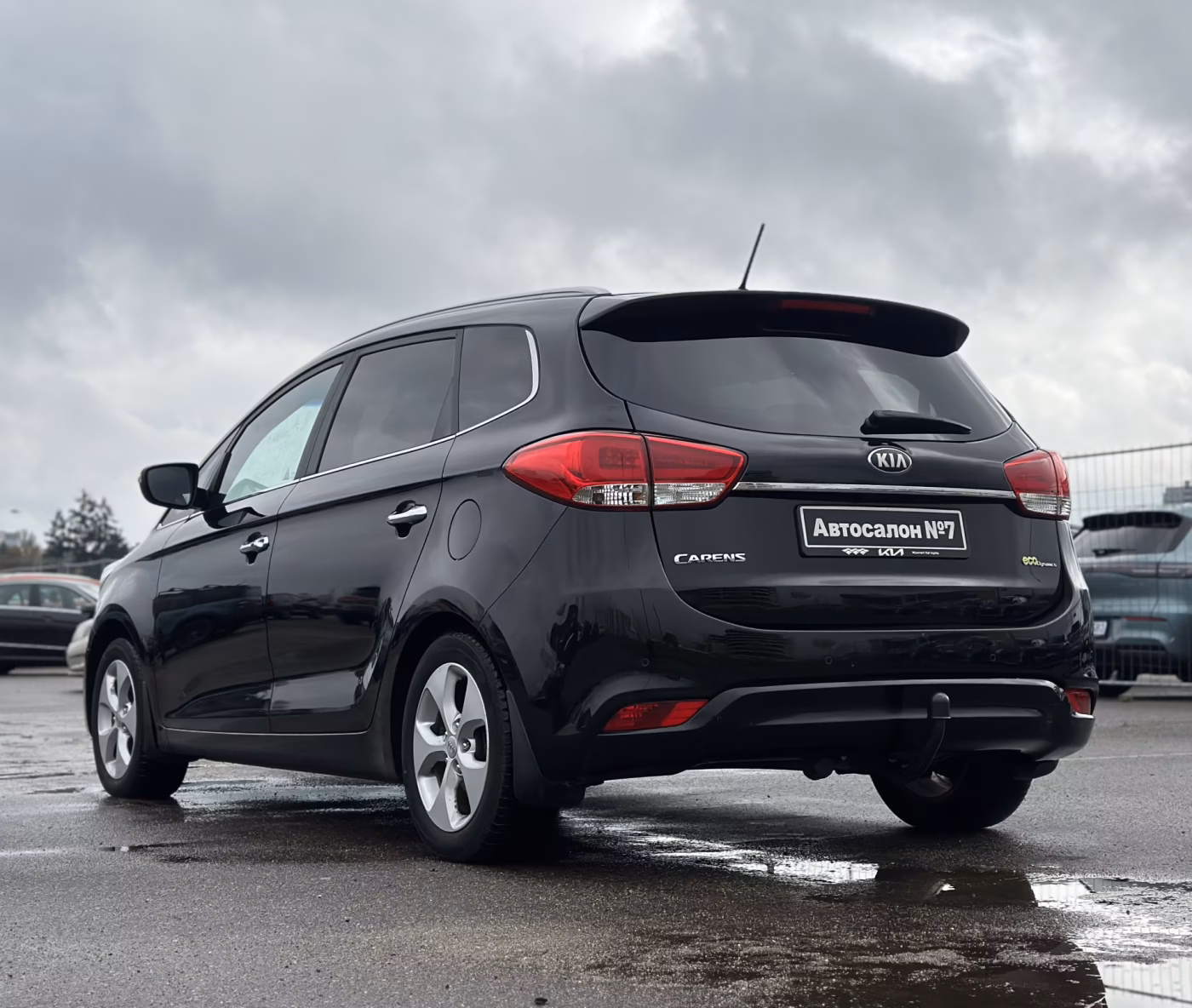 Kia Carens фото 7