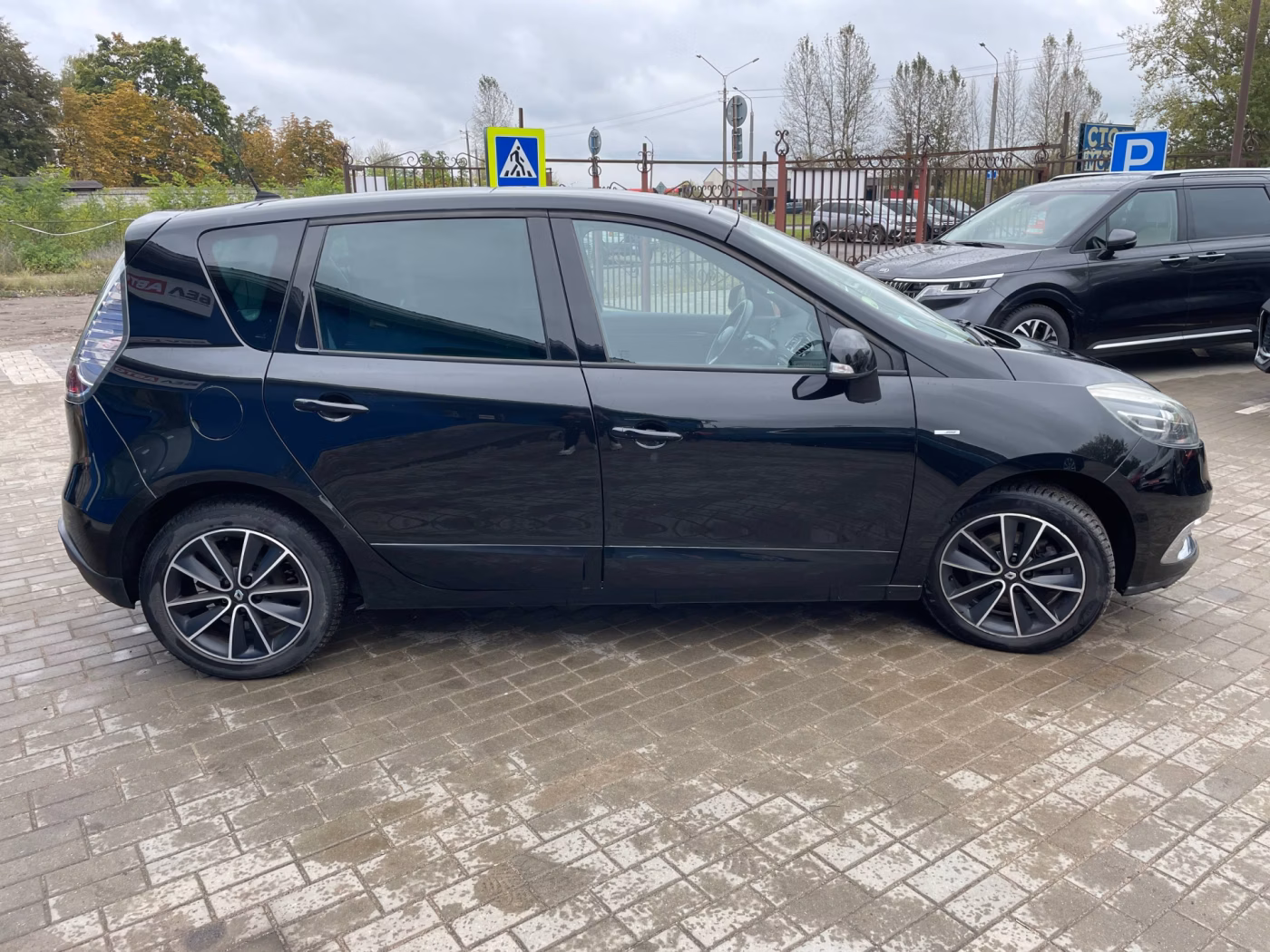 Renault Scenic фото 4