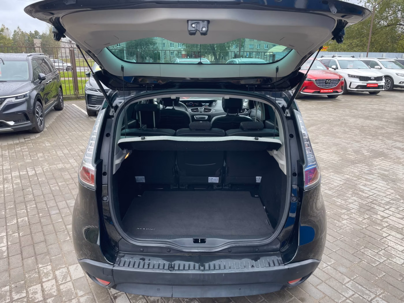 Renault Scenic фото 7