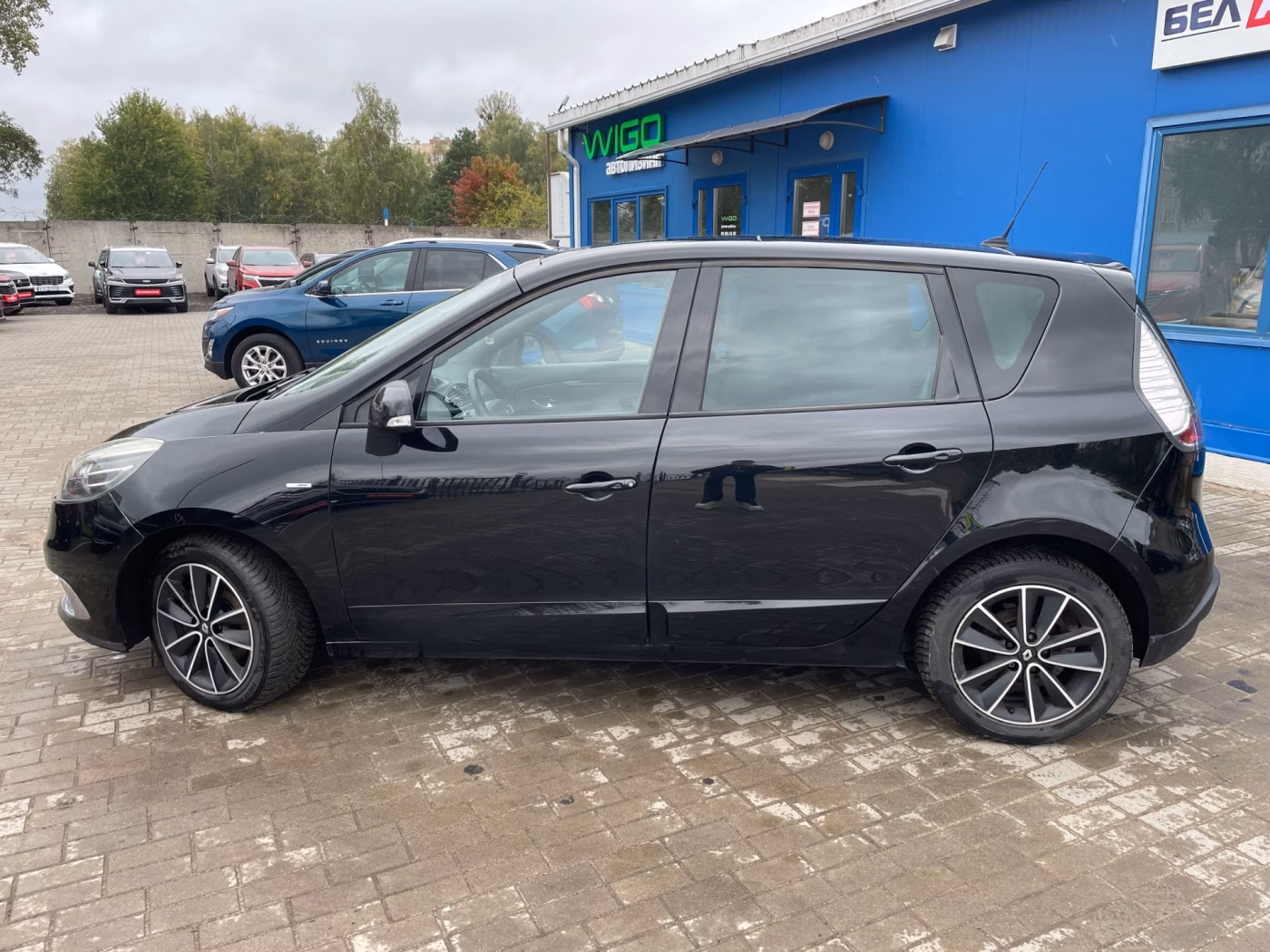 Renault Scenic фото 9