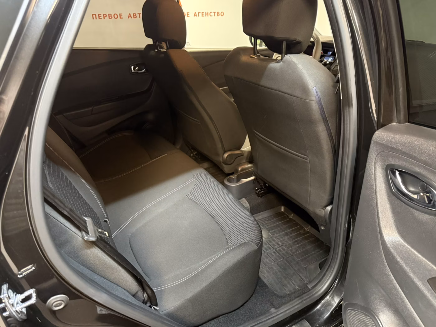 Renault Kaptur фото 11