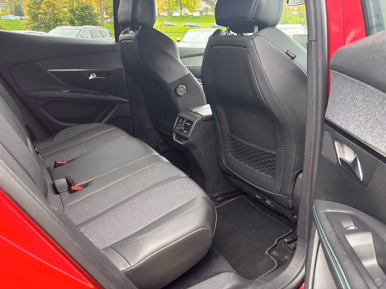 Peugeot 3008 фото 17