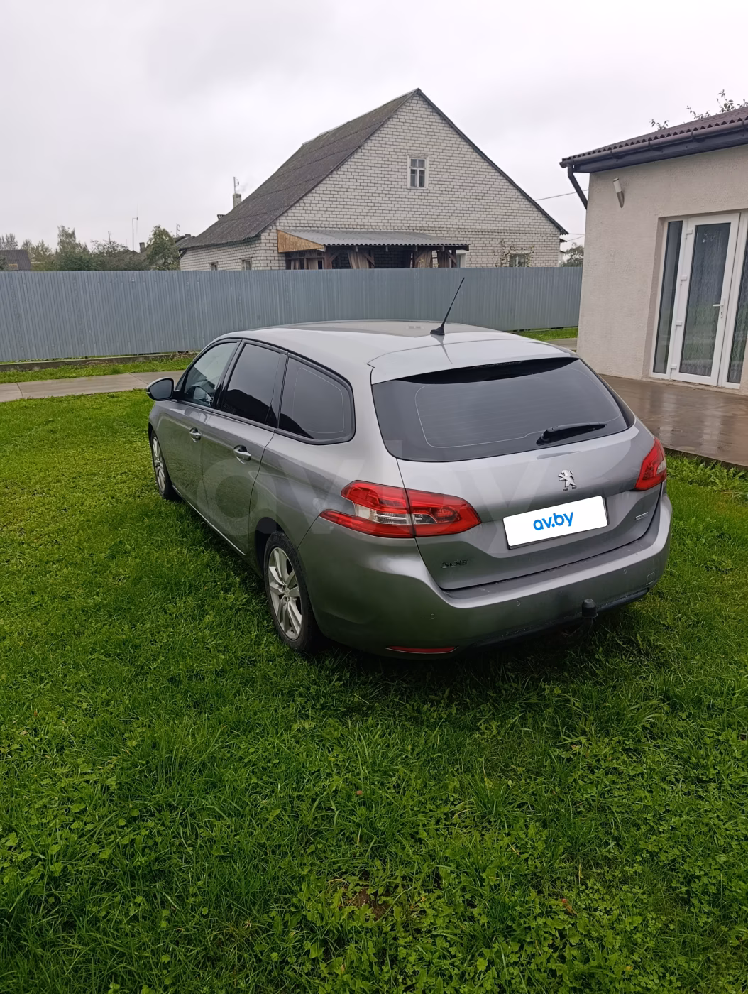 Peugeot 308 фото 3