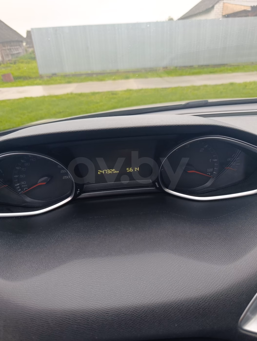 Peugeot 308 фото 7
