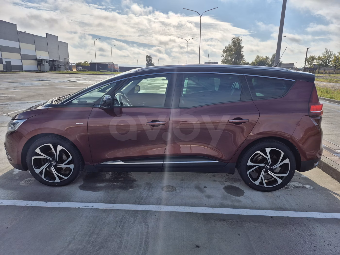 Renault Grand Scenic фото 7