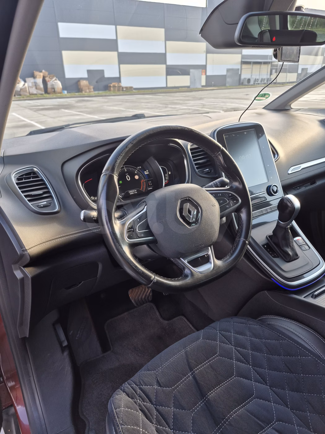 Renault Grand Scenic фото 10