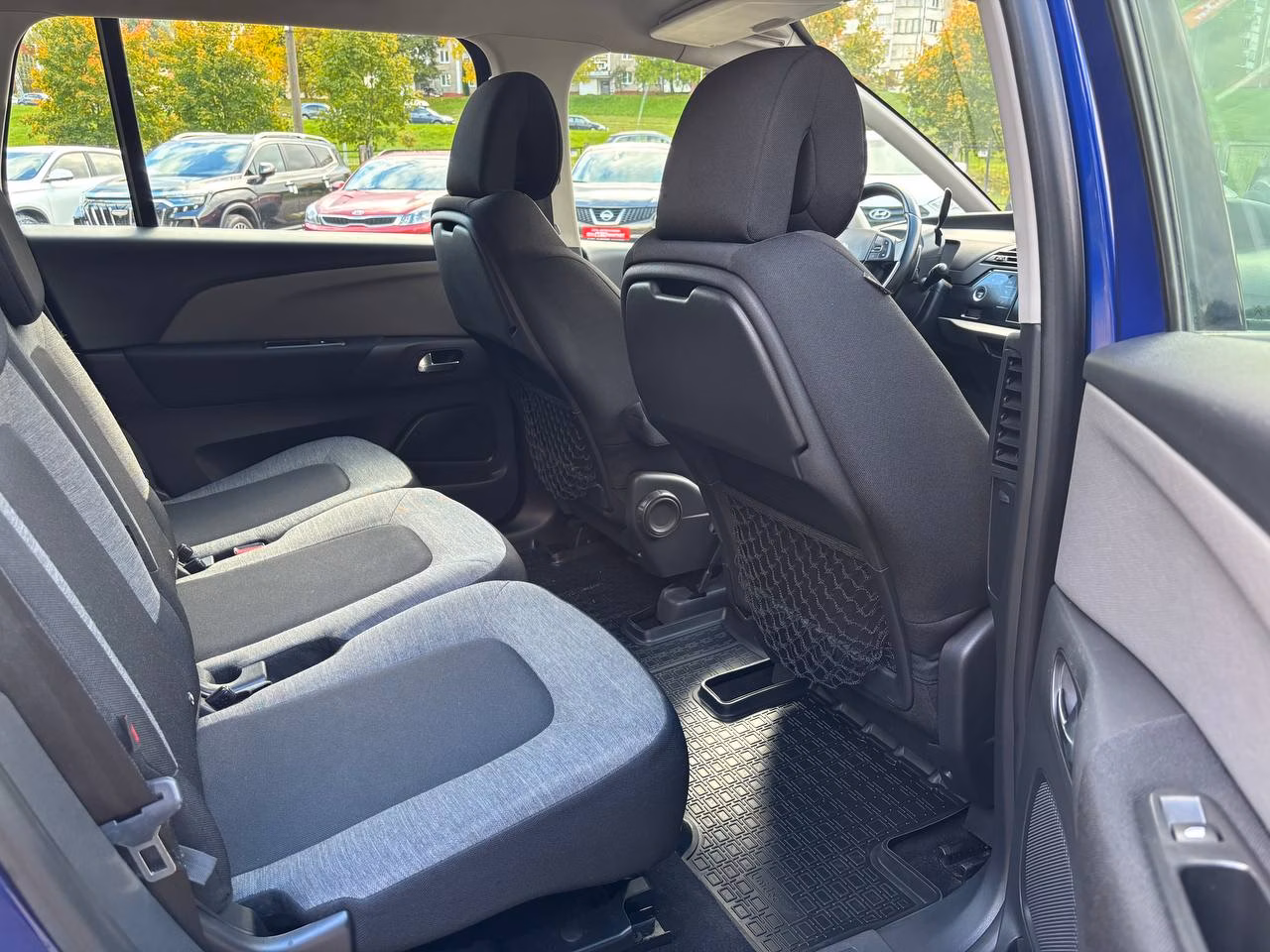 Citroen C4 Grand Spacetourer фото 16
