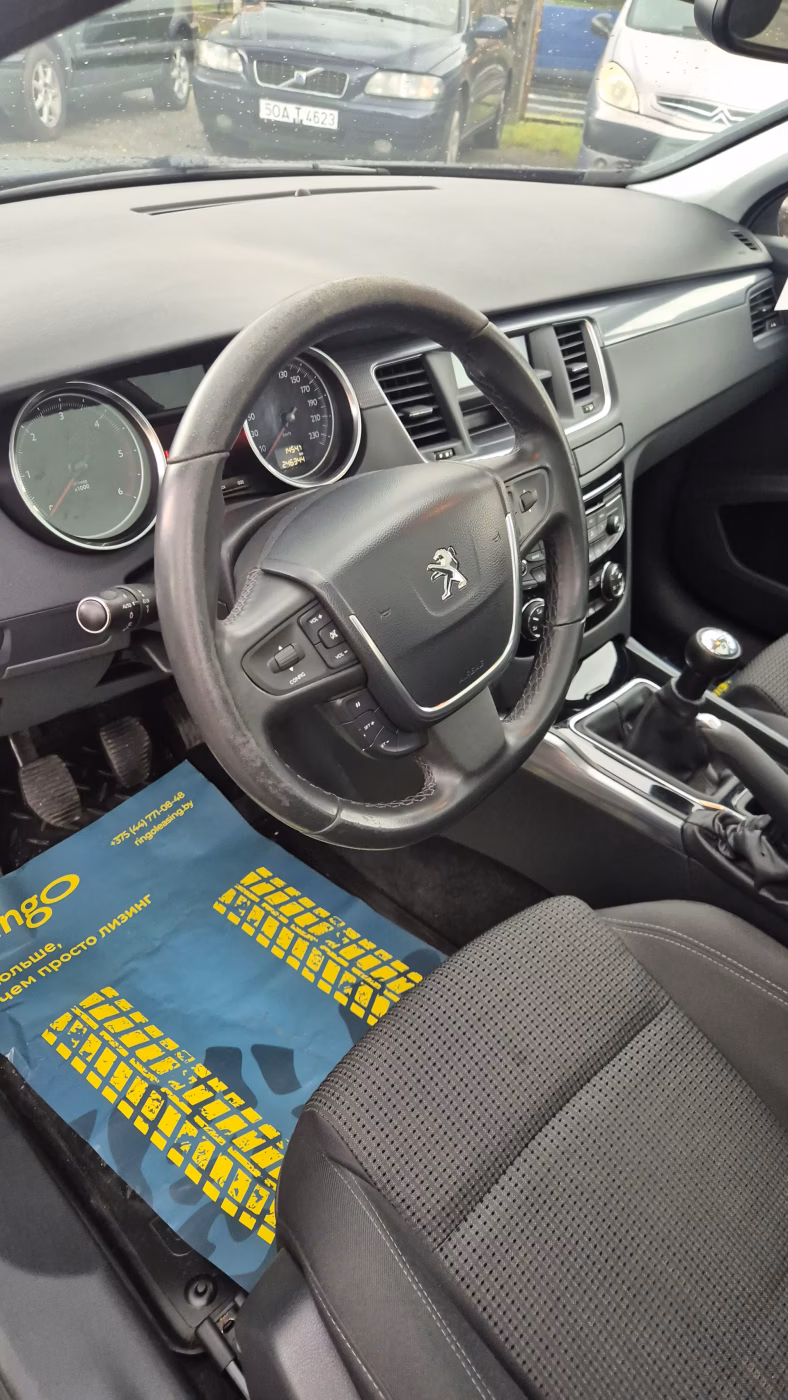 Peugeot 508 фото 6