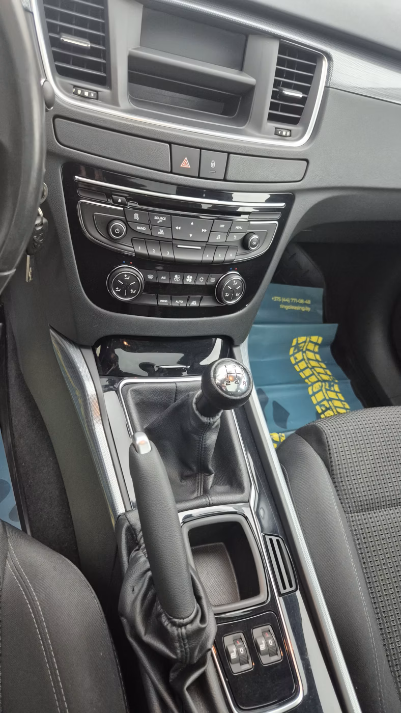 Peugeot 508 фото 11
