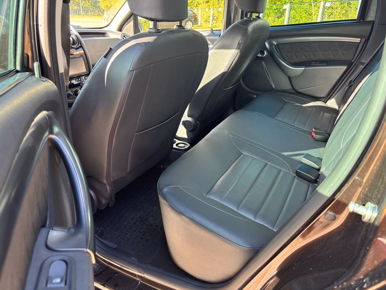 Renault Duster фото 15
