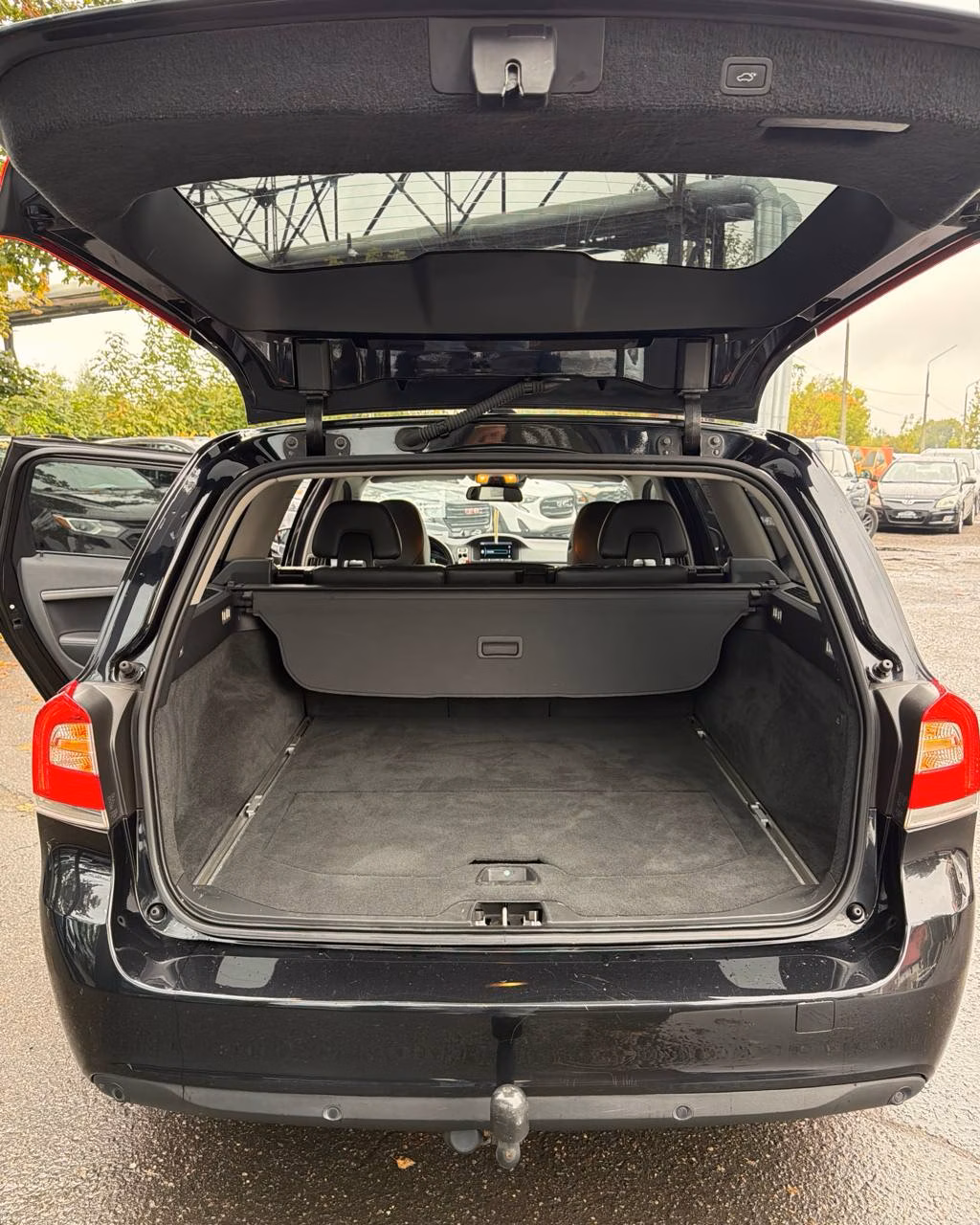 Volvo V70 фото 15