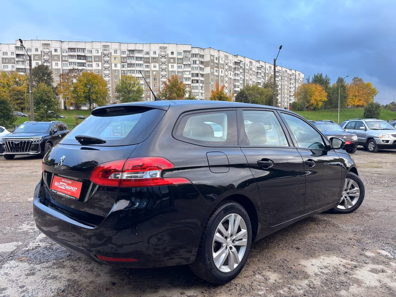 Peugeot 308 фото 5