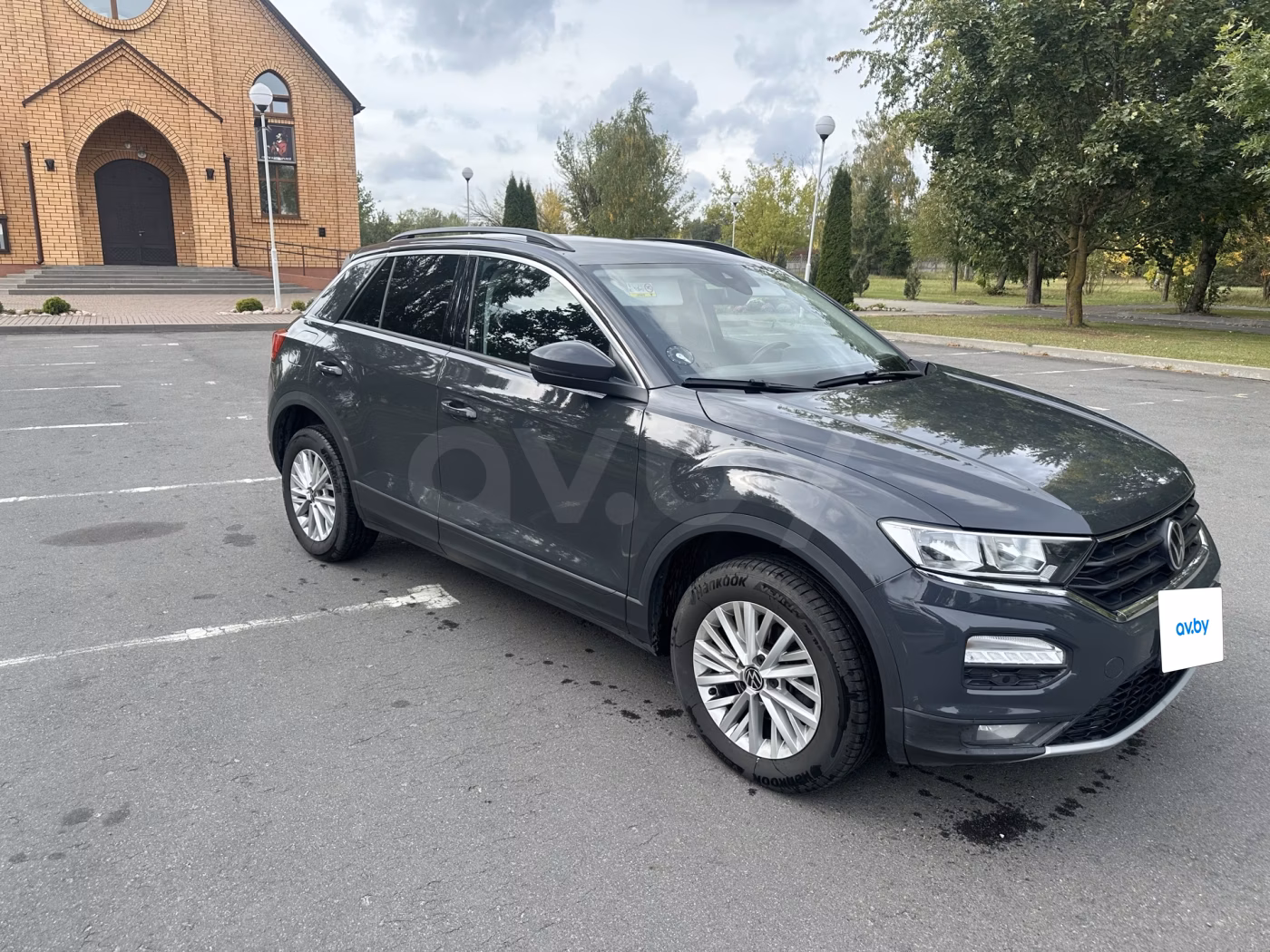 Volkswagen T-Roc фото 2