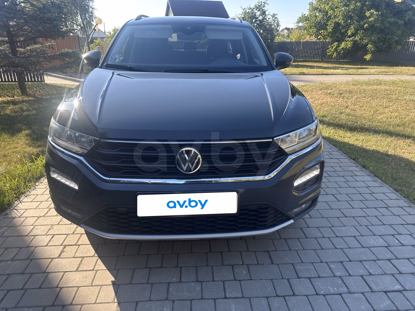 Volkswagen T-Roc фото 17