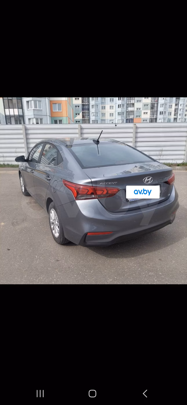 Hyundai Accent фото 5