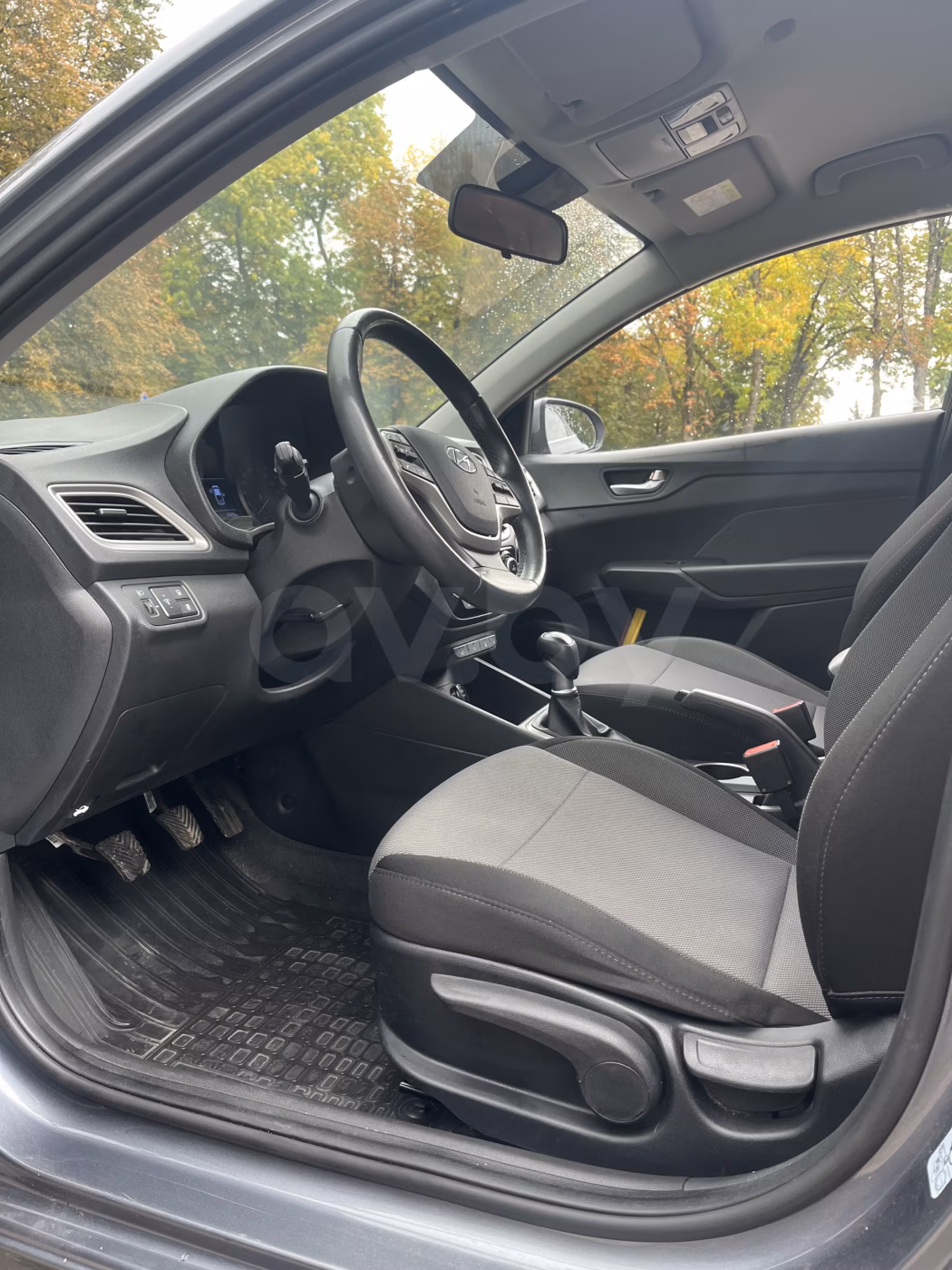 Hyundai Accent фото 10