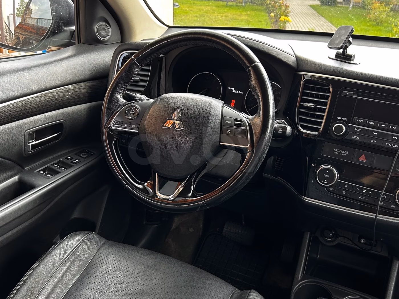 Mitsubishi Outlander фото 6