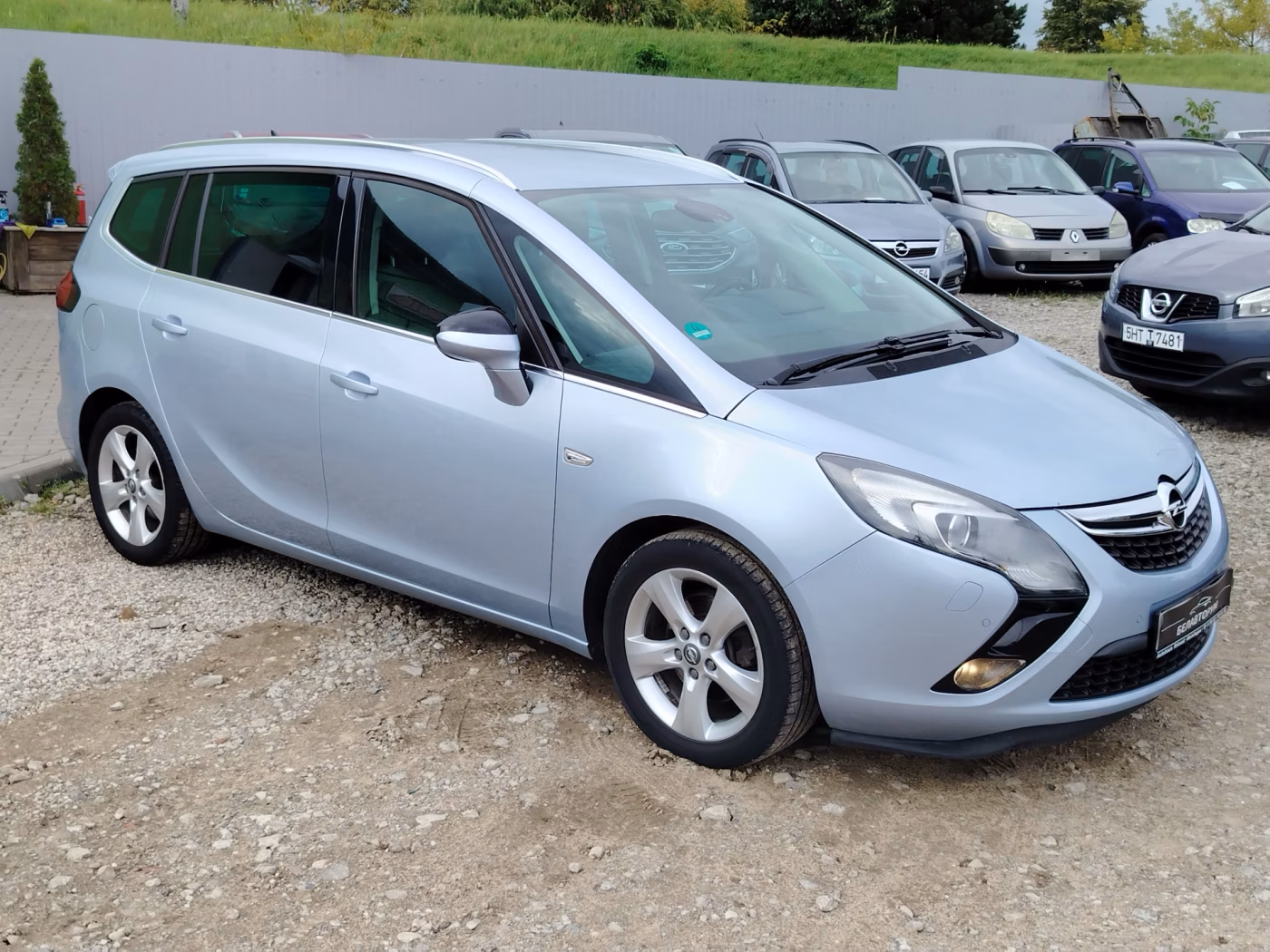 Opel Zafira фото 6