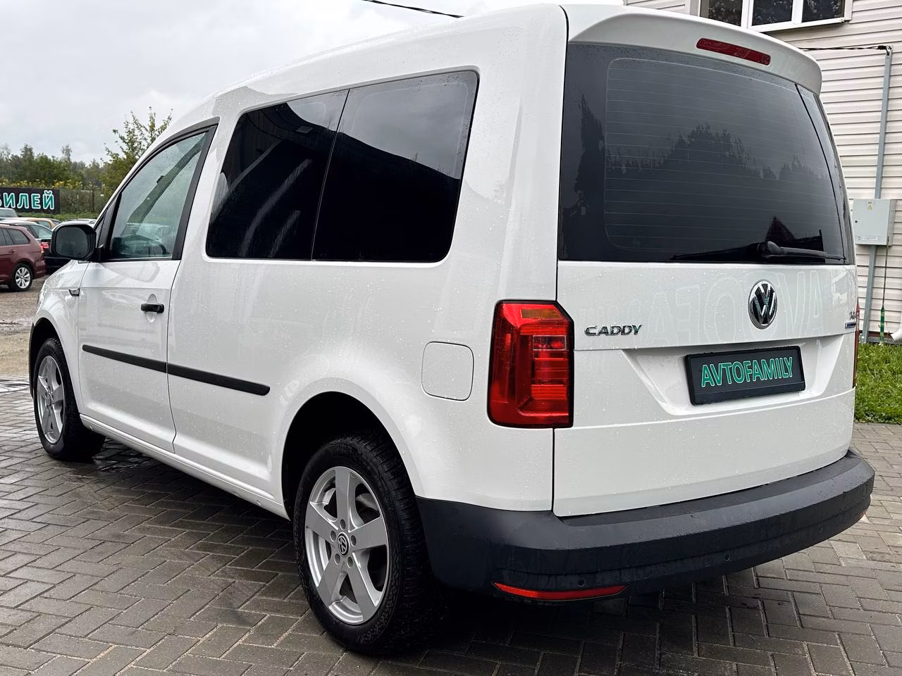 Volkswagen Caddy фото 5