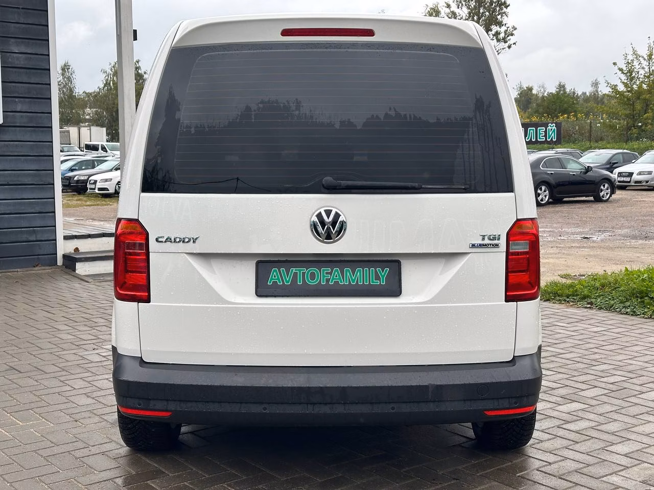 Volkswagen Caddy фото 6