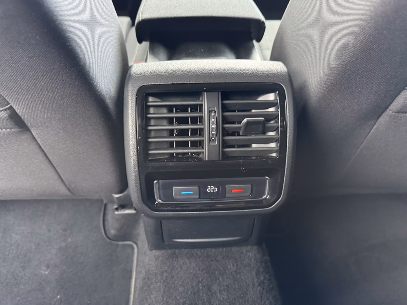 Volkswagen Passat фото 14