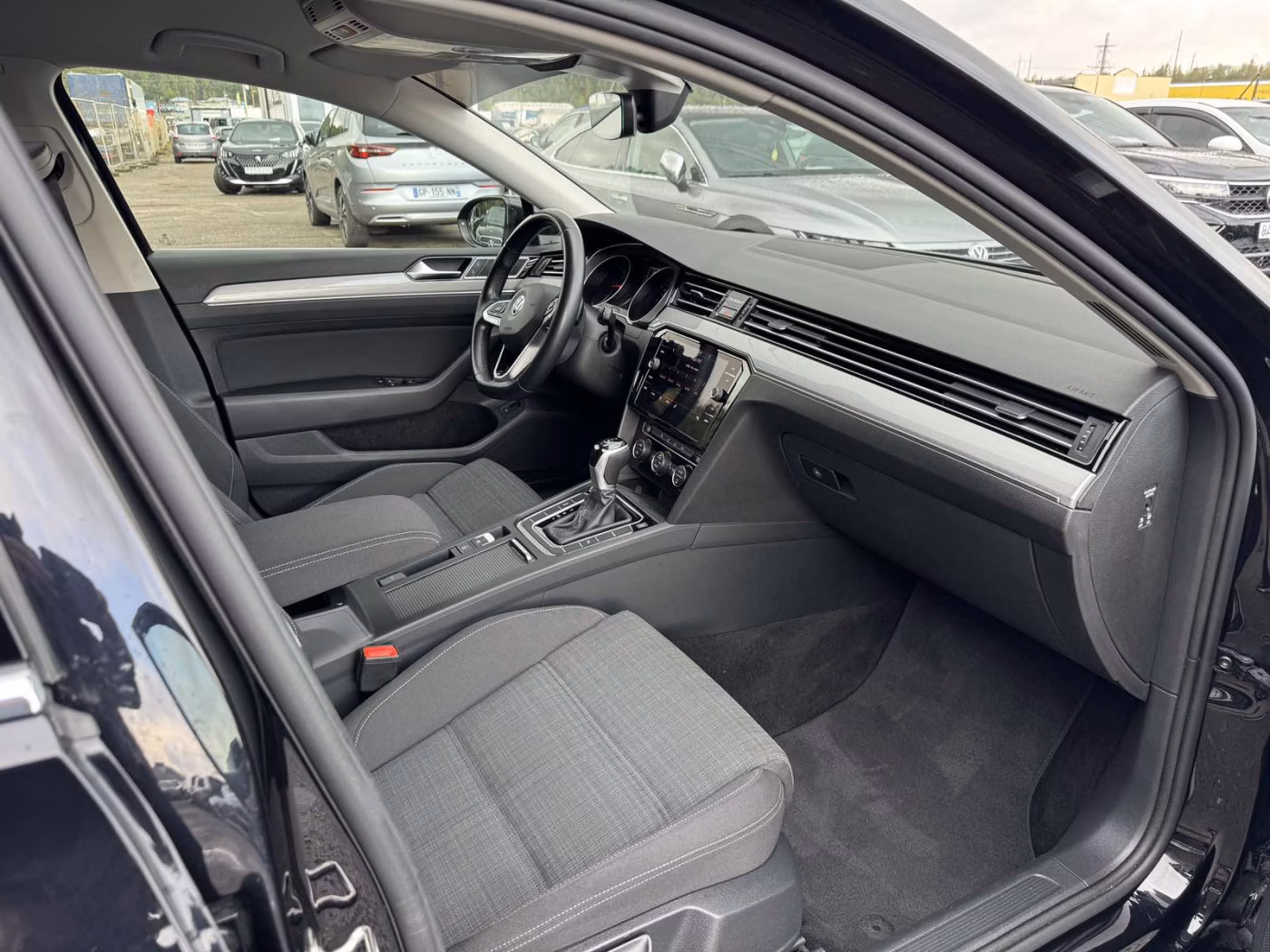 Volkswagen Passat фото 19